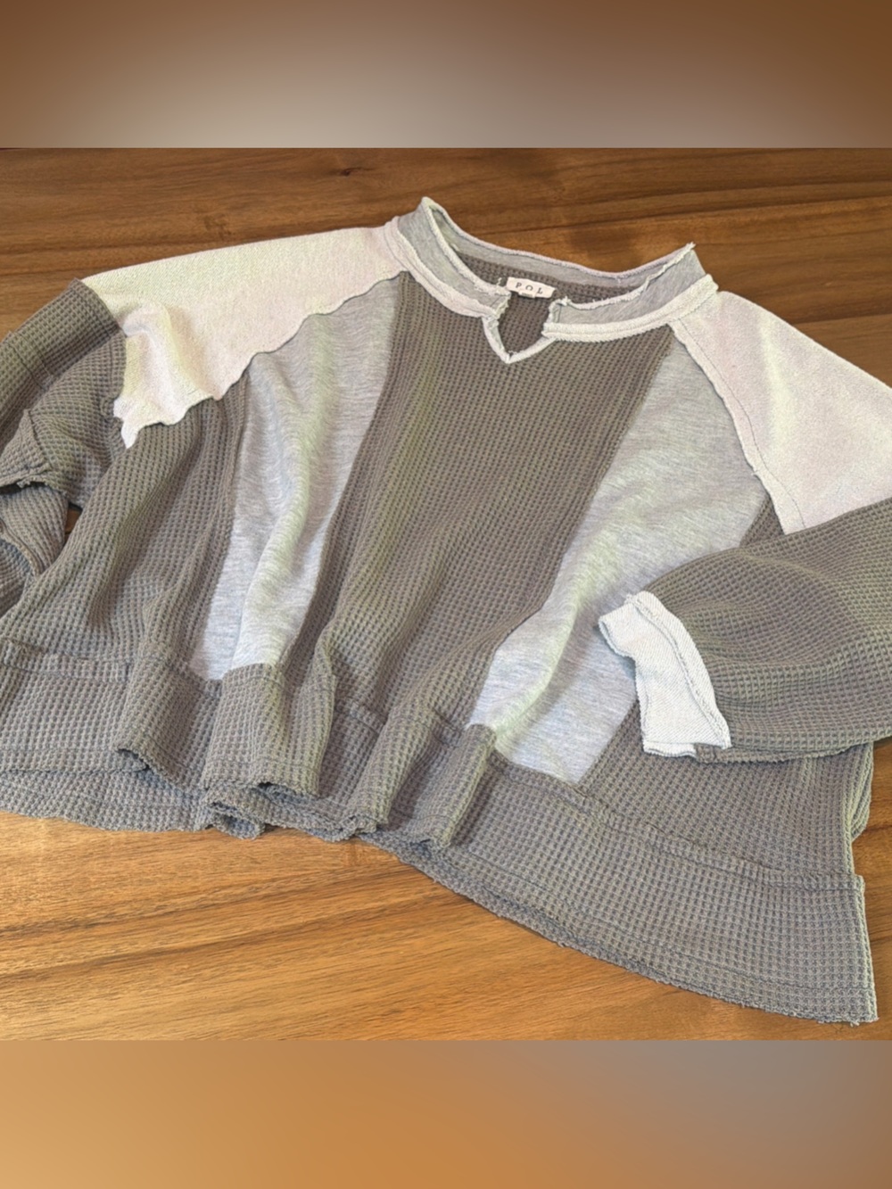 POL Ashley Color Block Top Gray Waffle Knit Thermal Boho Raw Edge S Oversized